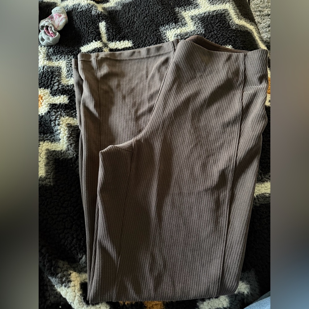 Lululemon flair pants